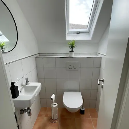 Gemuetliche Sanierte Mit Klimaanlage Lejlighed *