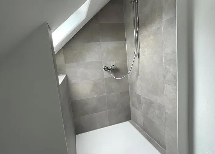 Gemuetliche Sanierte Mit Klimaanlage Apartman